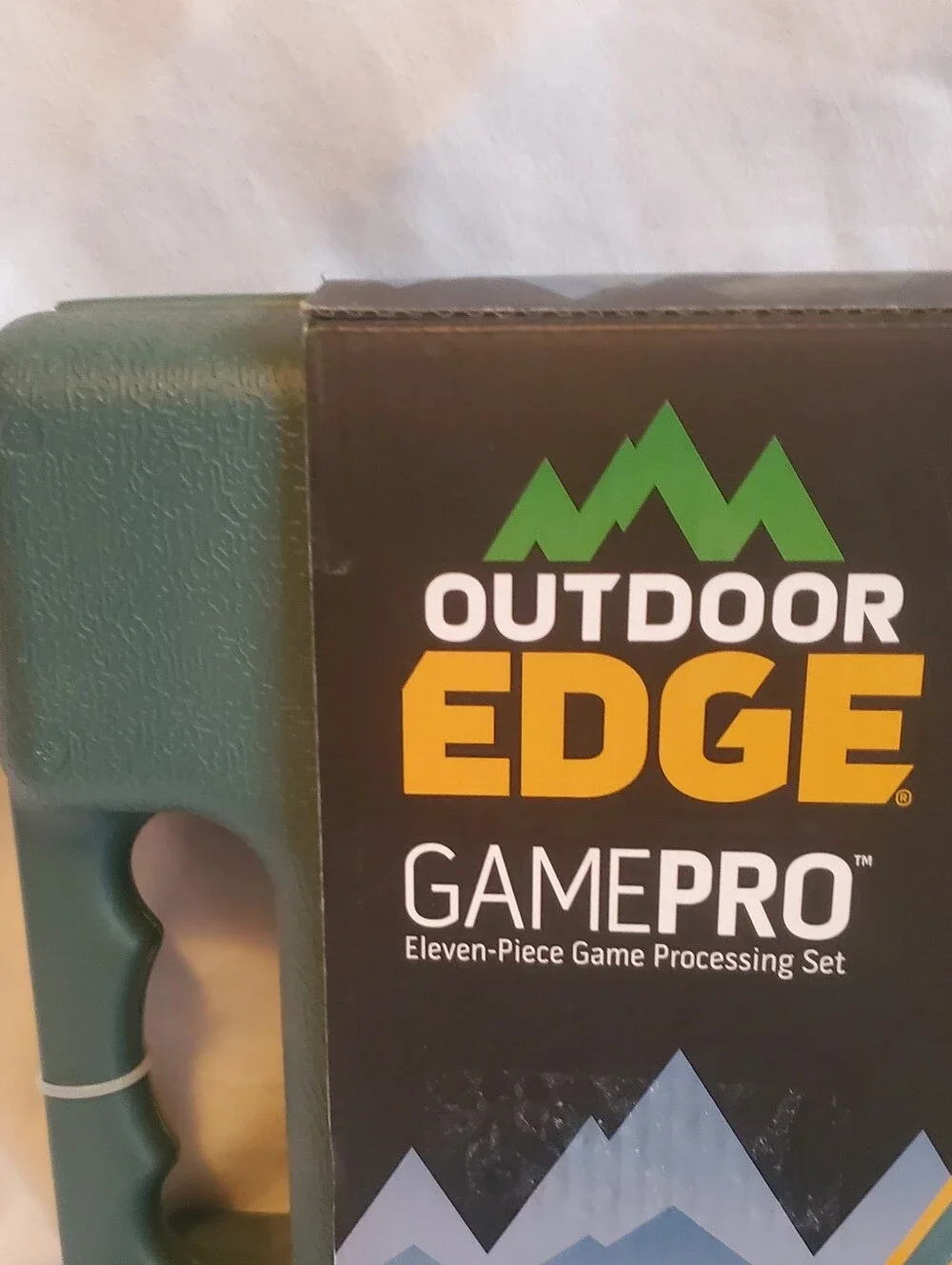 Outdoor Edge GamePro 11-Piece Game Processing Knife Set Hard Plastic Case, New